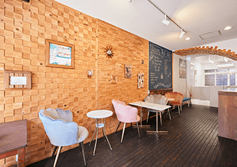 Kanom Thai Caf&eacute;